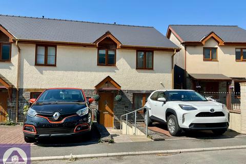 Bethel Place, Nantyglo, Ebbw Vale 3 bed semi