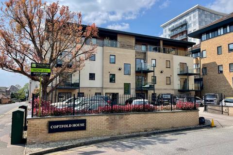 New Road, Brentwood, CM14 2 bed apartment for sale