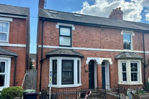 Ryelands Street, Hereford, HR4 3 bed terraced house for sale