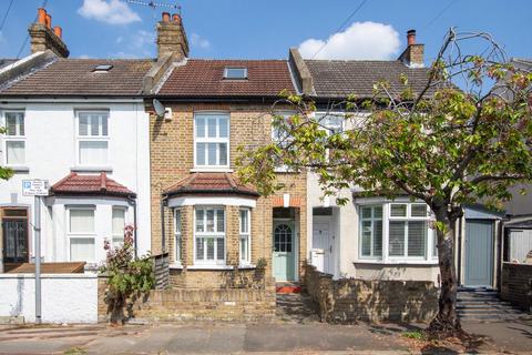 Raglan Road, Bromley, BR2 3 bed terraced house for sale