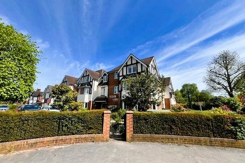 Warwick Road, Solihull B92 2 bed retirement property for sale
