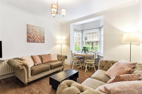Albion Avenue, London, SW8 3 bed apartment for sale
