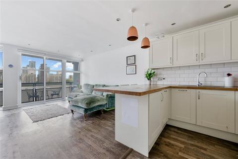 Rotherhithe Street, London, SE16 3 bed apartment for sale