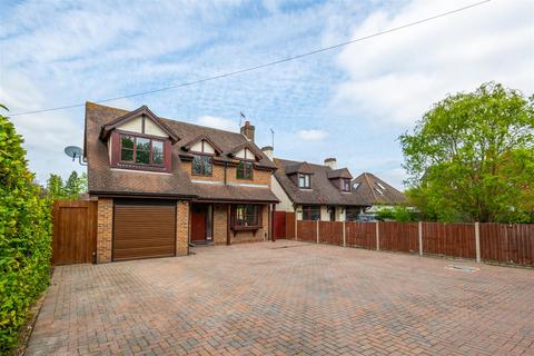 Povey Cross Road, Horley 4 bed detached house for sale