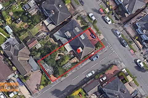 3 bed semi-detached house