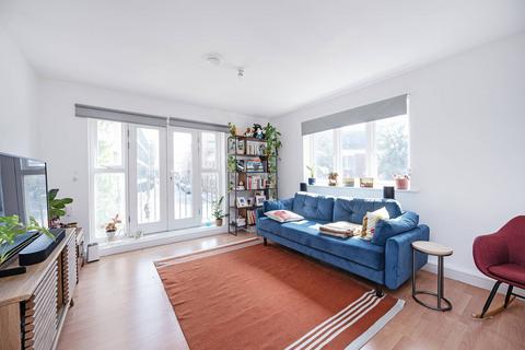 Prince Edward, Hackney Wick, London, E9 2 bed flat for sale