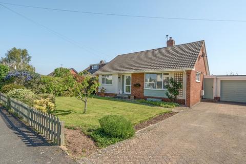 Lawn Meadow, Ruishton TA3 3 bed detached bungalow for sale