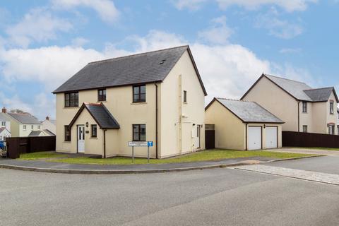 Leven Close, Haverfordwest SA62 4 bed detached house for sale
