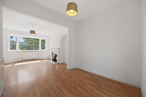 Dorchester Road, Worcester Park, KT4 3 bed end of terrace house for sale