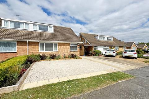 Victoria Road, Cogenhoe, NN7 1NE 3 bed semi