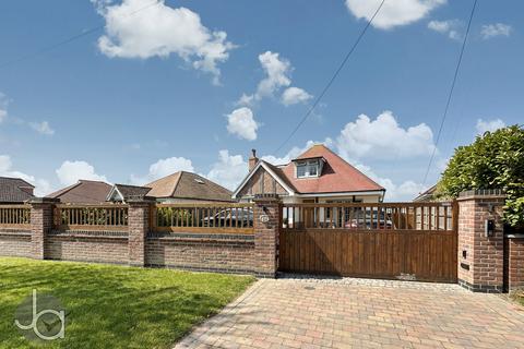 Main Road, Great Holland 4 bed detached bungalow for sale