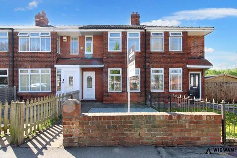 Spring Bank West, Hull, HU5 2 bed terraced house for sale