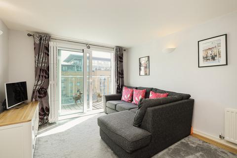 Argyll Road, Woolwich SE18 2 bed apartment for sale