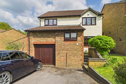 Kestrel Way, Burghfield Common... 4 bed detached house for sale