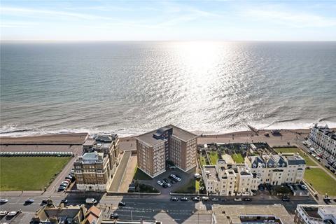 Courtenay Terrace, Hove, East Sussex... 2 bed apartment for sale