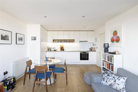 Cordwainer House, Hackney E8 2 bed apartment for sale