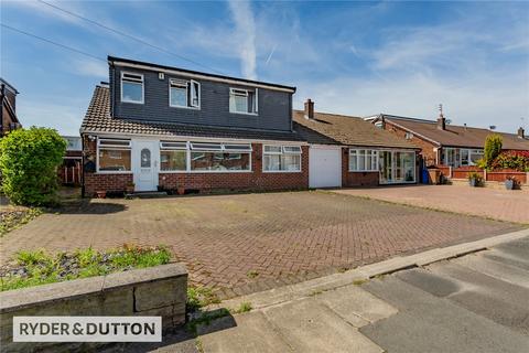 Hardfield Road, Alkrington... 4 bed semi