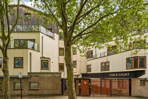 Rope Street, Surrey Quays, London, SE16 2 bed flat for sale