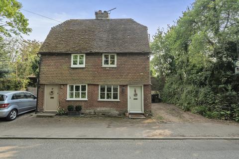 Bucks Cross Road, Orpington 2 bed semi