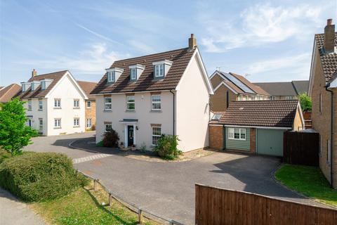Quail Close, Stowmarket IP14 5 bed detached house for sale
