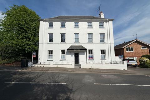 Redhill, Stourbridge DY8 1 bed flat for sale