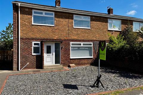 Forster Avenue, Sherburn Village, Durham 3 bed semi