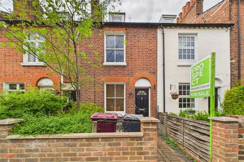 St. Johns Street, Reading, Berkshire... 2 bed terraced house for sale