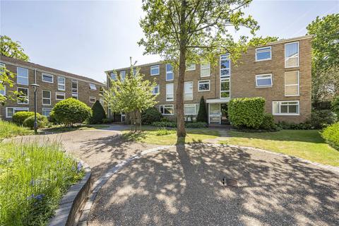 Harrowdene Gardens, Teddington 1 bed apartment for sale