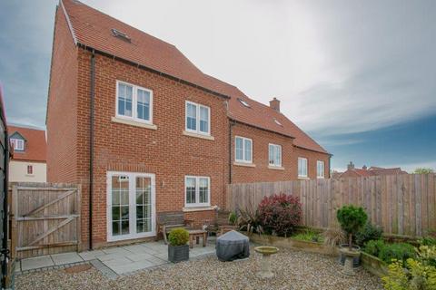 Wainds Field, Kirkbymoorside, York... 4 bed end of terrace house for sale