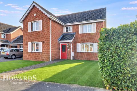 Heritage Green, Lowestoft 4 bed detached house for sale