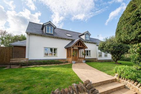 Sibford Road, Epwell, Banbury... 4 bed detached house for sale