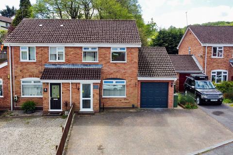 Coniston Road, Newton Abbot TQ12 3 bed semi