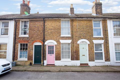 Woodlawn Street, Whitstable, CT5 2 bed terraced house for sale