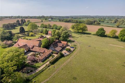 Holverston, Norwich, Norfolk, NR14 3 bed barn conversion for sale