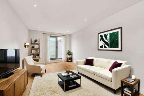 Kingston Road, London, SW20 2 bed flat for sale
