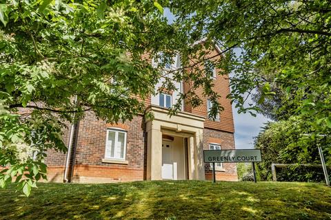 Denning Mead, Andover, SP10 3LN 2 bed flat for sale