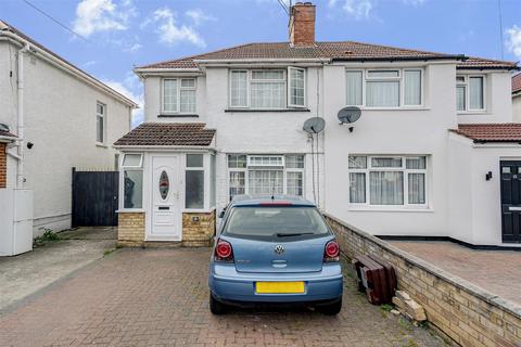Phelps Way, Hayes UB3 3 bed property for sale