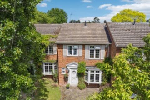 Sycamore Walk, George Green SL3 3 bed terraced house for sale