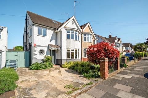 Lewes Road, North Finchley, London, N12 4 bed semi
