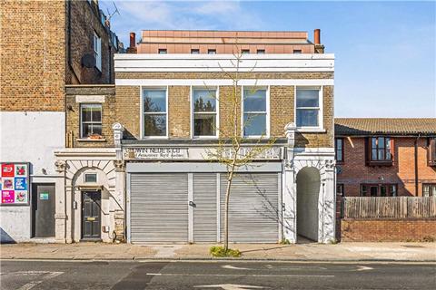 Albany Road, London, SE5 Studio for sale
