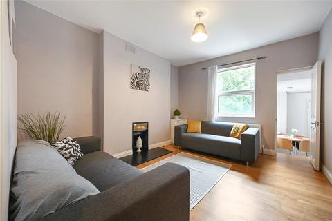 Coningham Road, London, W12 2 bed apartment for sale