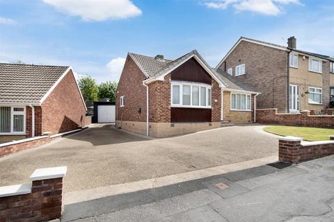 Winlea Avenue, Rotherham 2 bed detached bungalow for sale