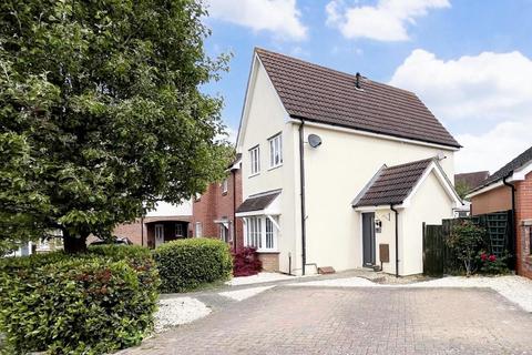 Manning Road, Bury St. Edmunds IP32 3 bed link detached house for sale