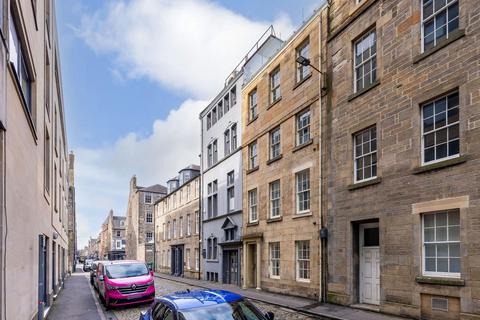 Thistle Street, Edinburgh, EH2 2 bed flat for sale