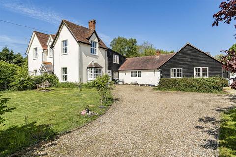 6 bedroom semi-detached house for sale