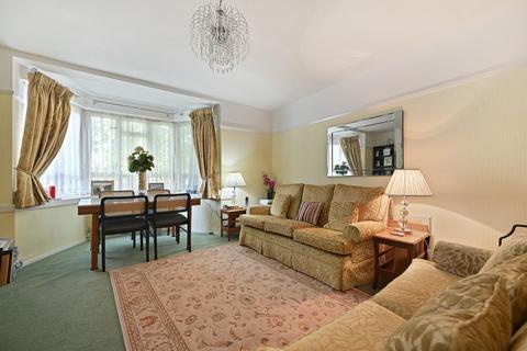 Horn Lane, Acton 2 bed flat for sale