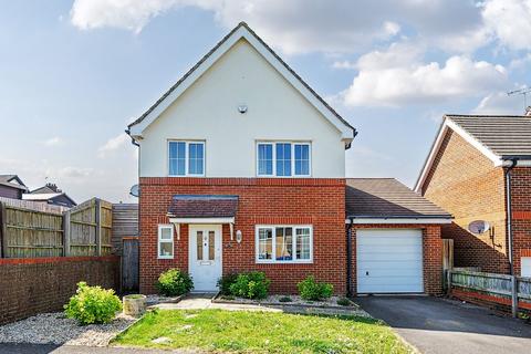Kimber Close, Tidworth, SP9 7JZ 4 bed detached house for sale