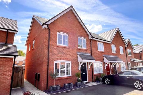 Stokes Close, Shrewsbury, Shropshire... 3 bed end of terrace house for sale