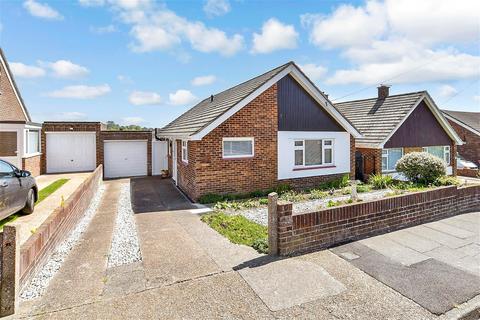 Langdale Avenue, Ramsgate CT11 3 bed detached bungalow for sale