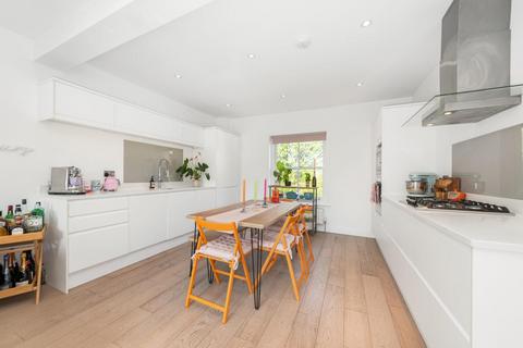 Church Road, Crystal Palace, London... 2 bed apartment for sale